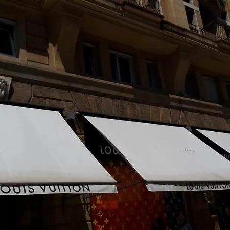 Savoia Konukevi
